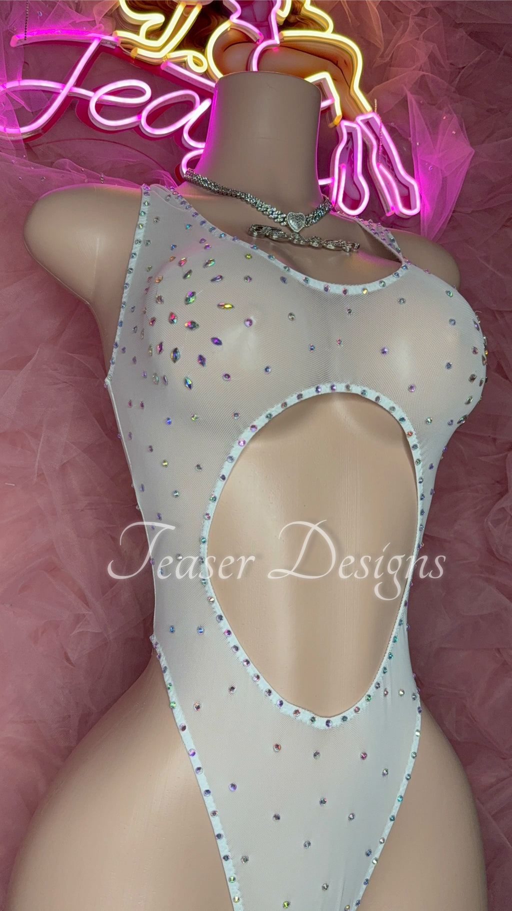 Essence  (Medium)
