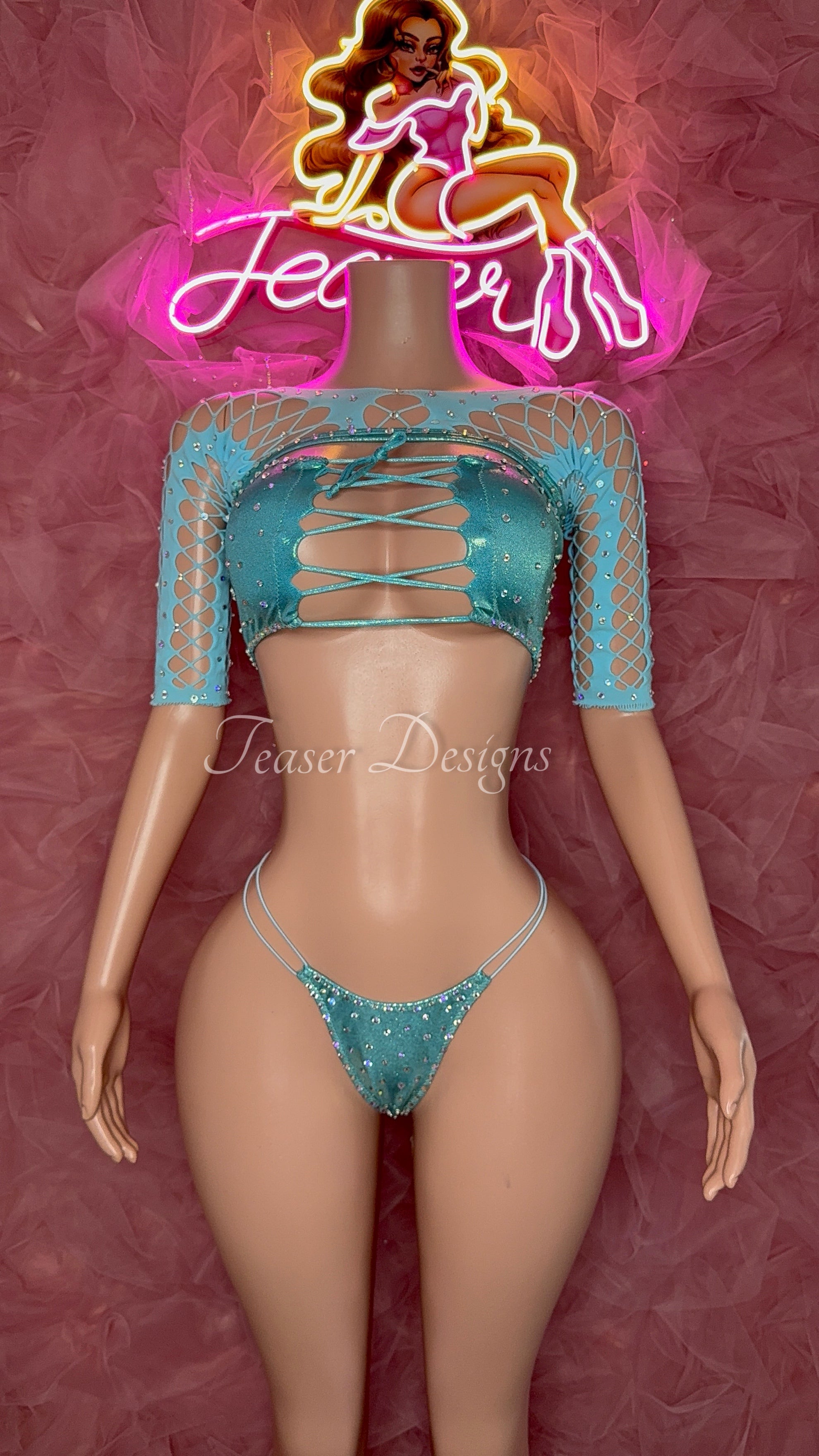 Pretty and paid (OSFM)