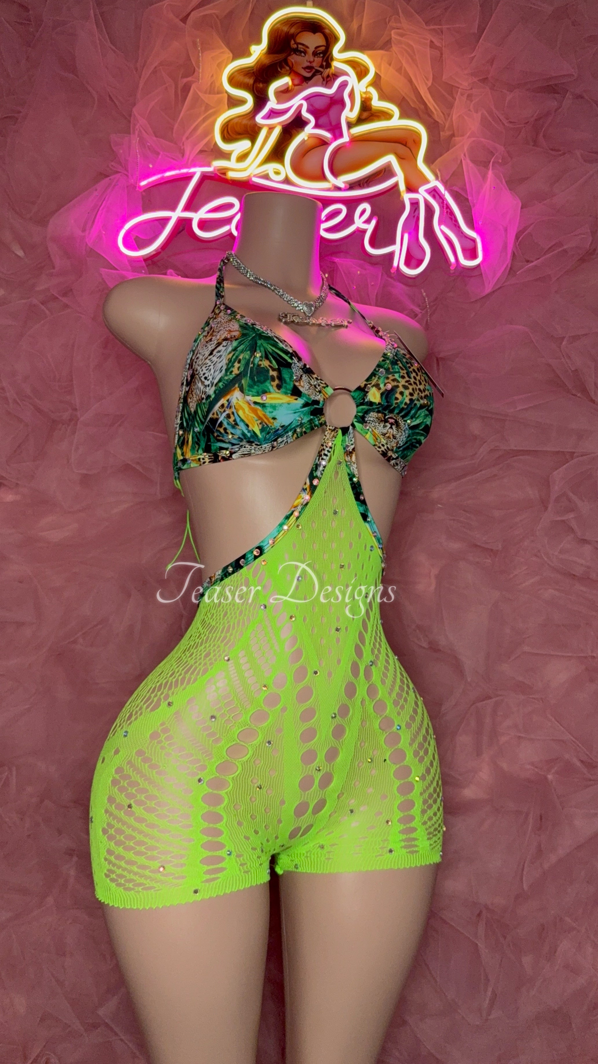 Neon jungle (OSFM)