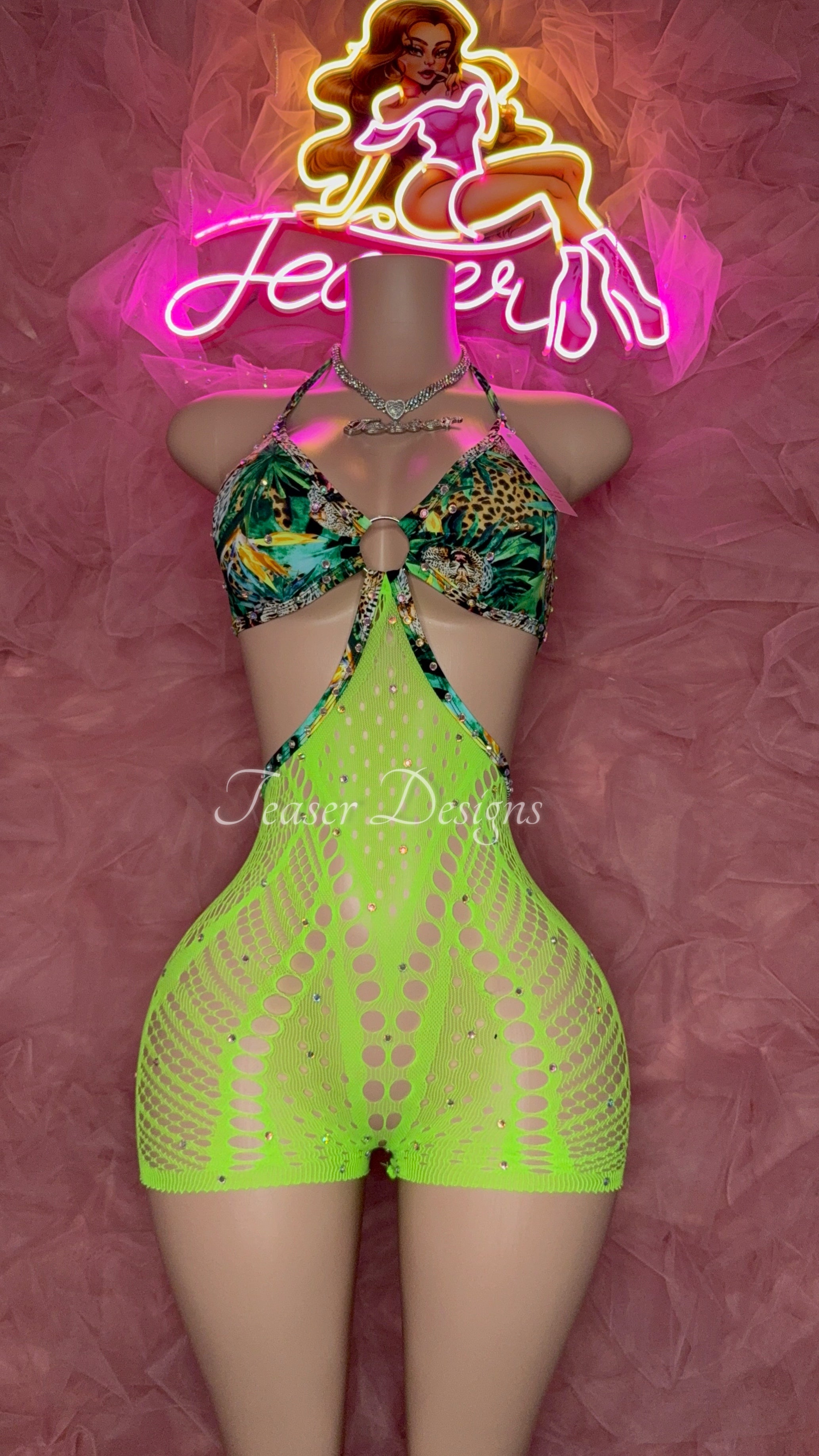 Neon jungle (OSFM)