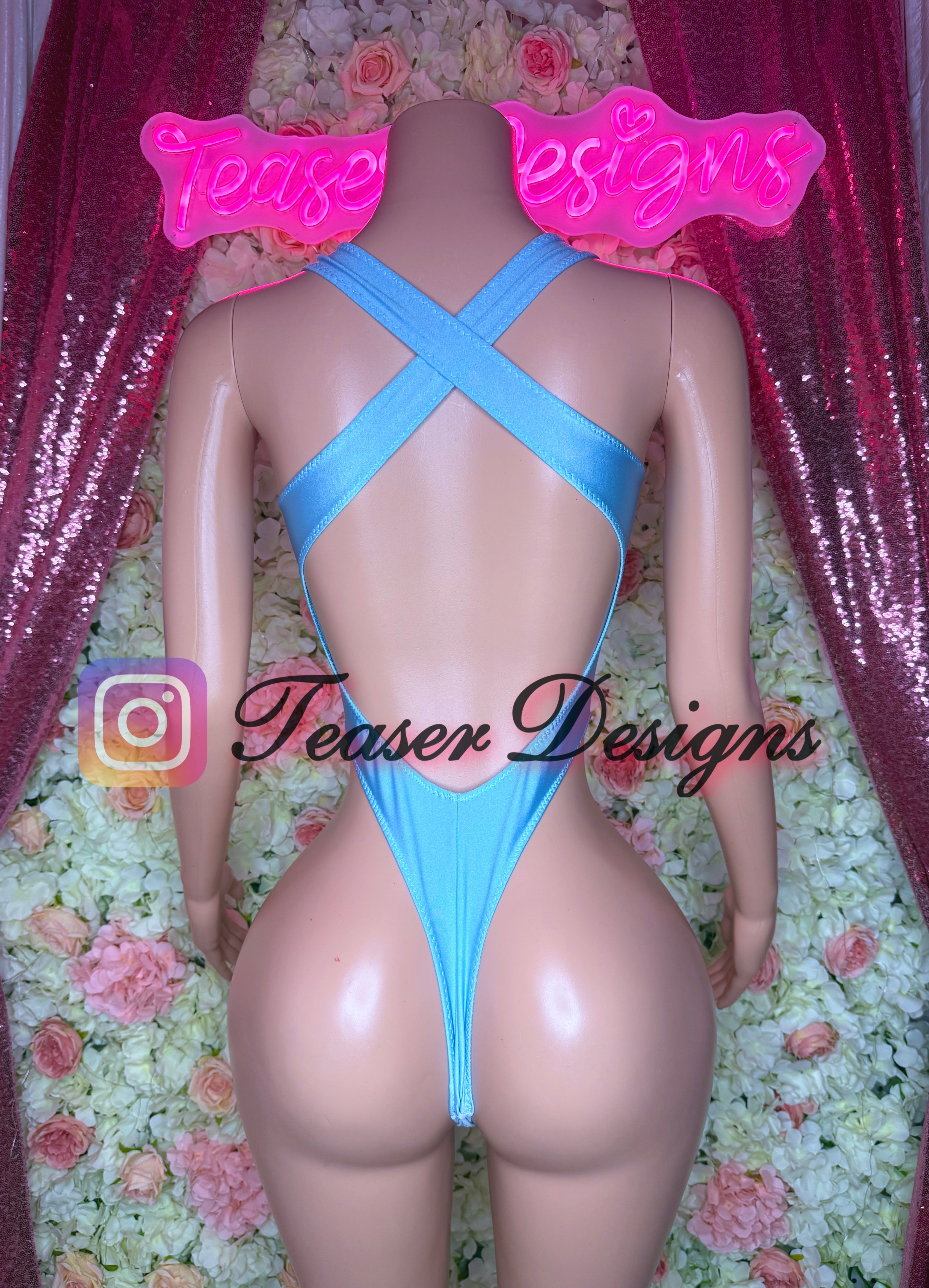 S/M 3D flower bodysuit